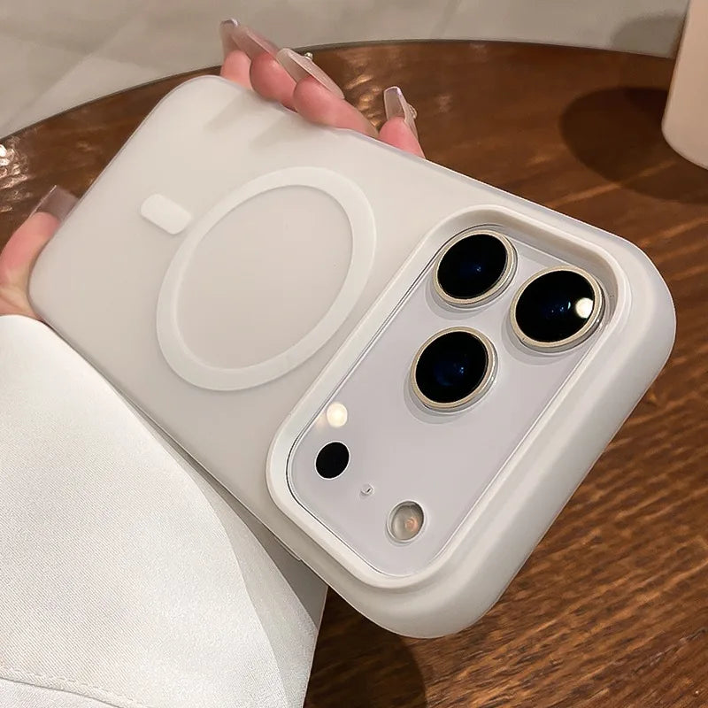 Funda magnética para teléfono — Protege contra caídas y funciona con cargadores inalámbricos.