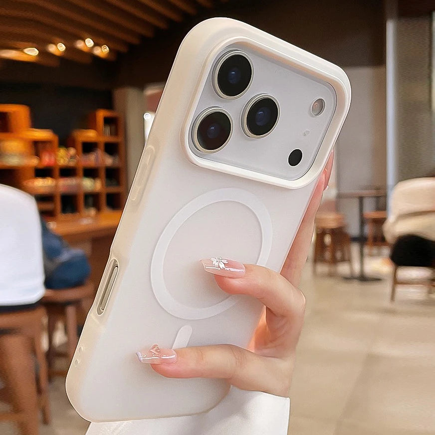 Funda magnética para teléfono — Protege contra caídas y funciona con cargadores inalámbricos.